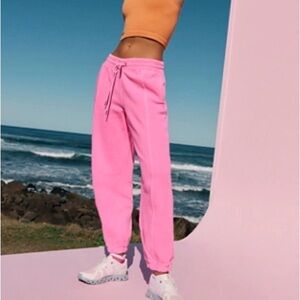 Free People Sprint to the Finish pink berry pants (tag included)